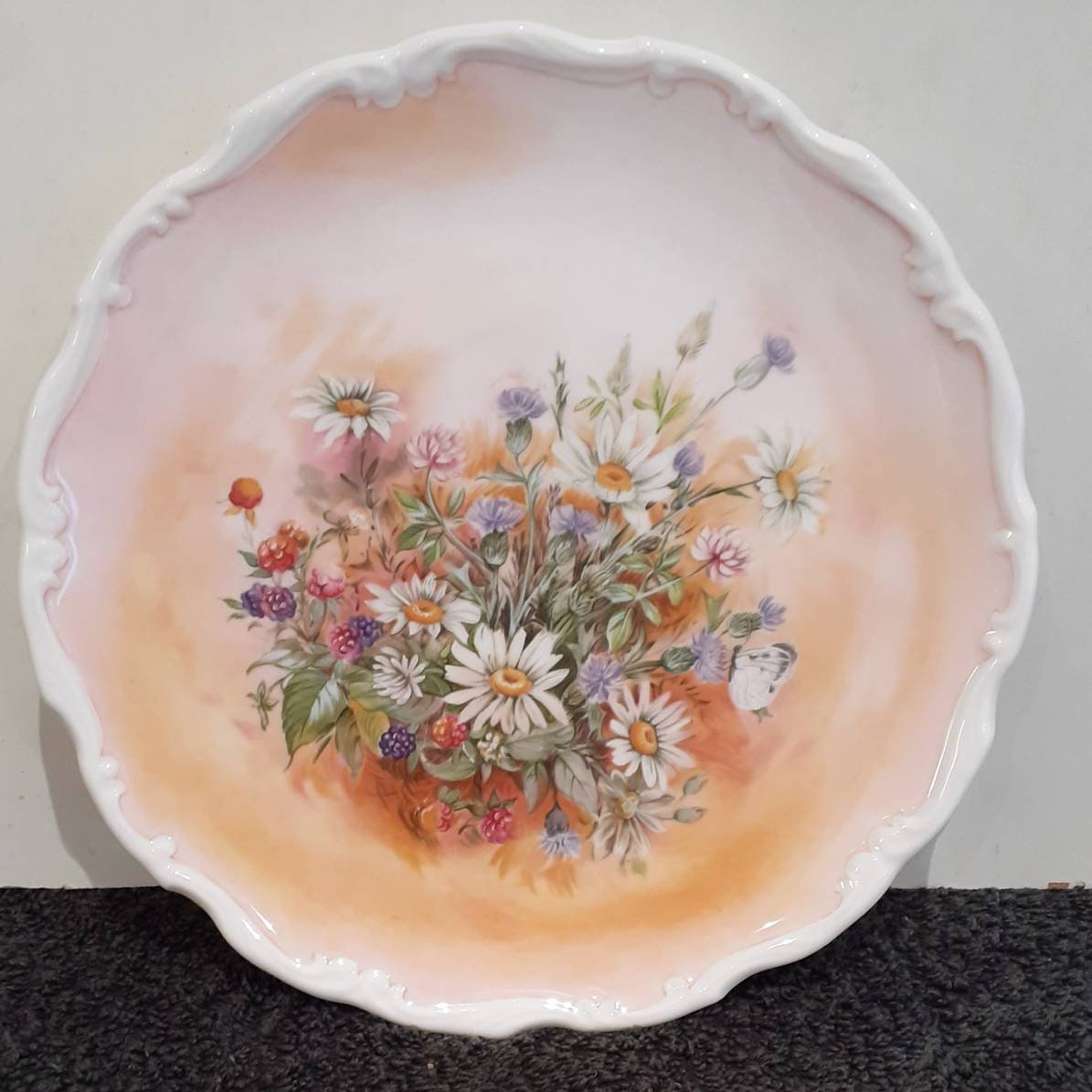 ロイヤル・アルバート シェイクスピアの花のプレート - ラセット