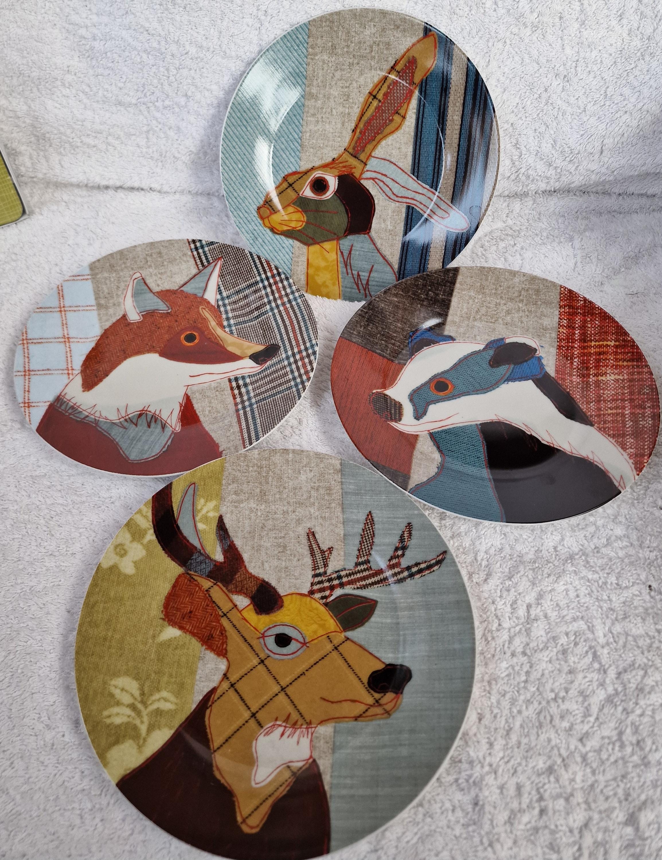 Nice Set Magpie Beasties Collectors Plates by Carola Van Dyke - 4