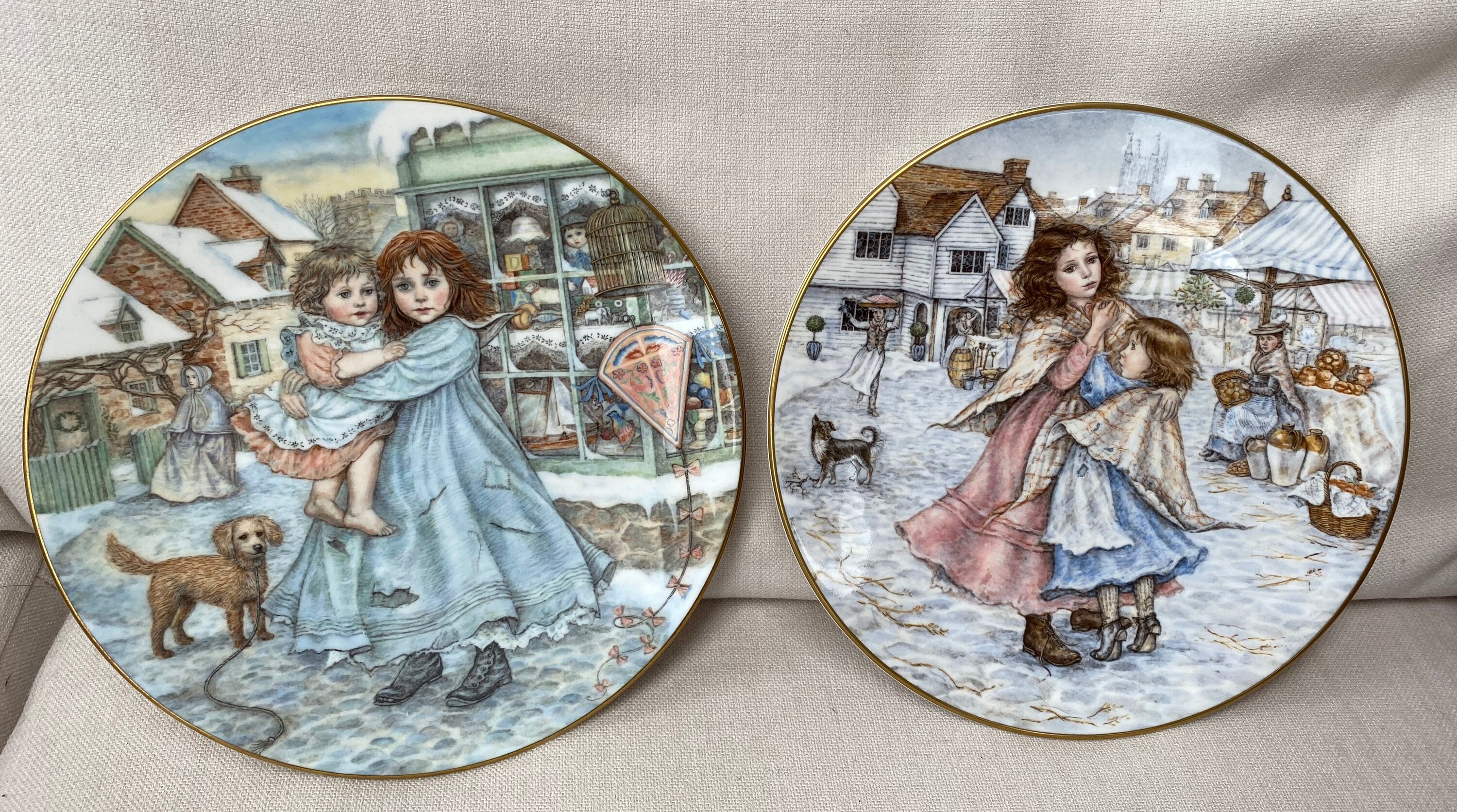 ロイヤルウースター磁器NSPCCクリスマスコレクターズプレート - 2種類