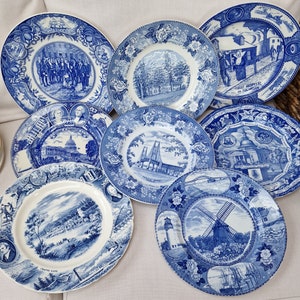 Vintage Blue and White  Collectors Display or Dinner Plates  -  United States Theme.  Choose from drop down menu