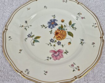 Wedgwood Bone China Dinner plate in the lovely Rosemeade pattern.