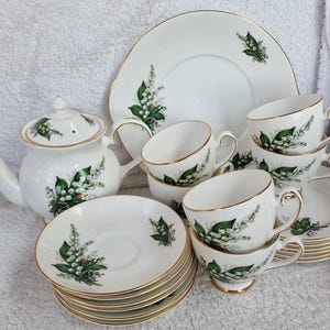Royal Grafton Bone China Teeartikel.  Maiglöckchen Muster, wählen Sie aus dem Dropdown-Menü