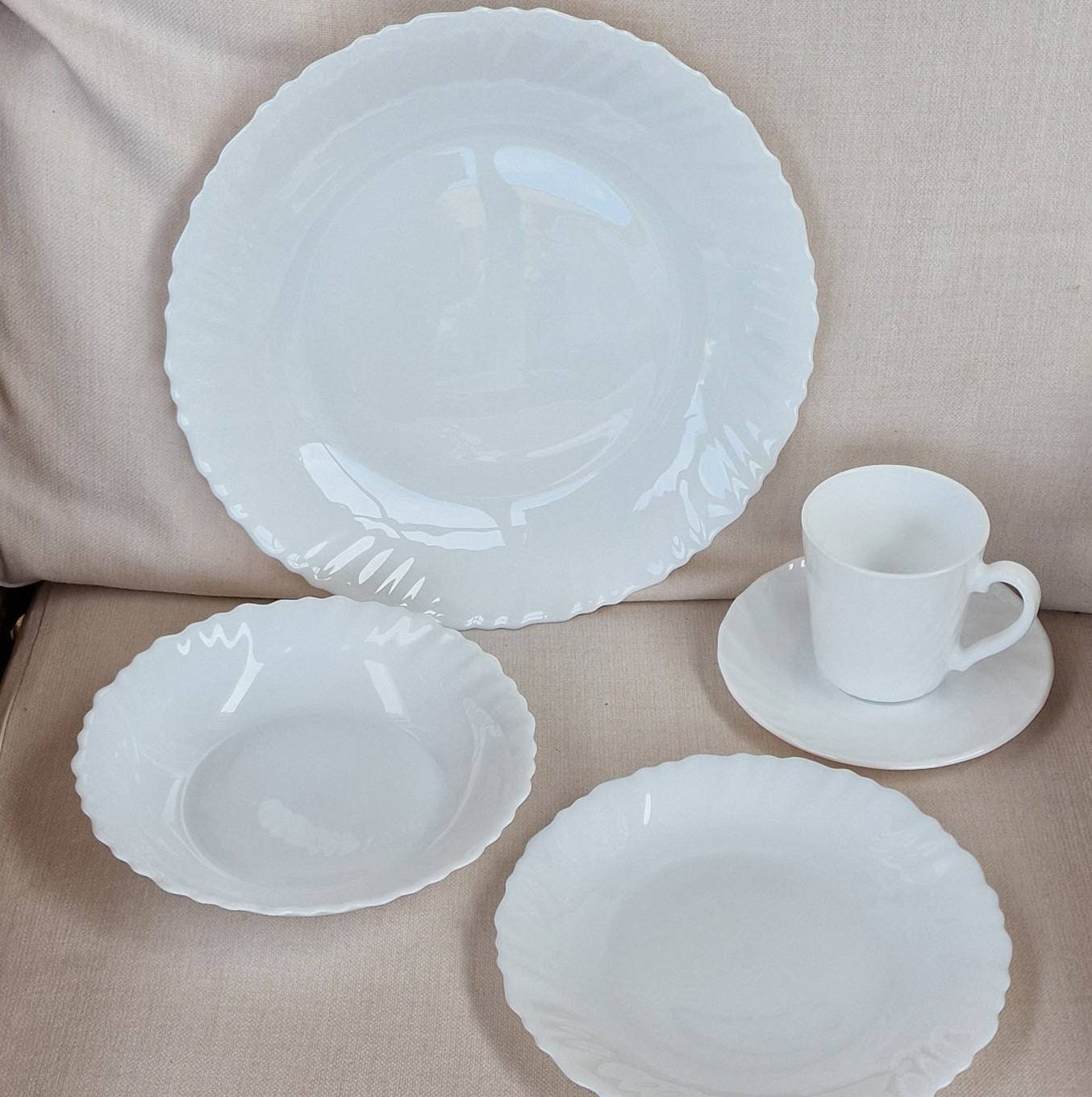 Arcopal dinner set - Etsy 日本 Arcopal dinner set - Etsy 日本