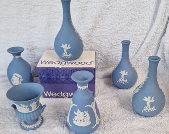 ウェッジウッド  ジャスパー　ビンテージ花瓶 ウェッジウッド ミューズ ジャスパー レリーフ セラミック装飾