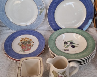 Wedgwood Sarah's Garden Dinnerware, 4 Place Settings, Floral Print