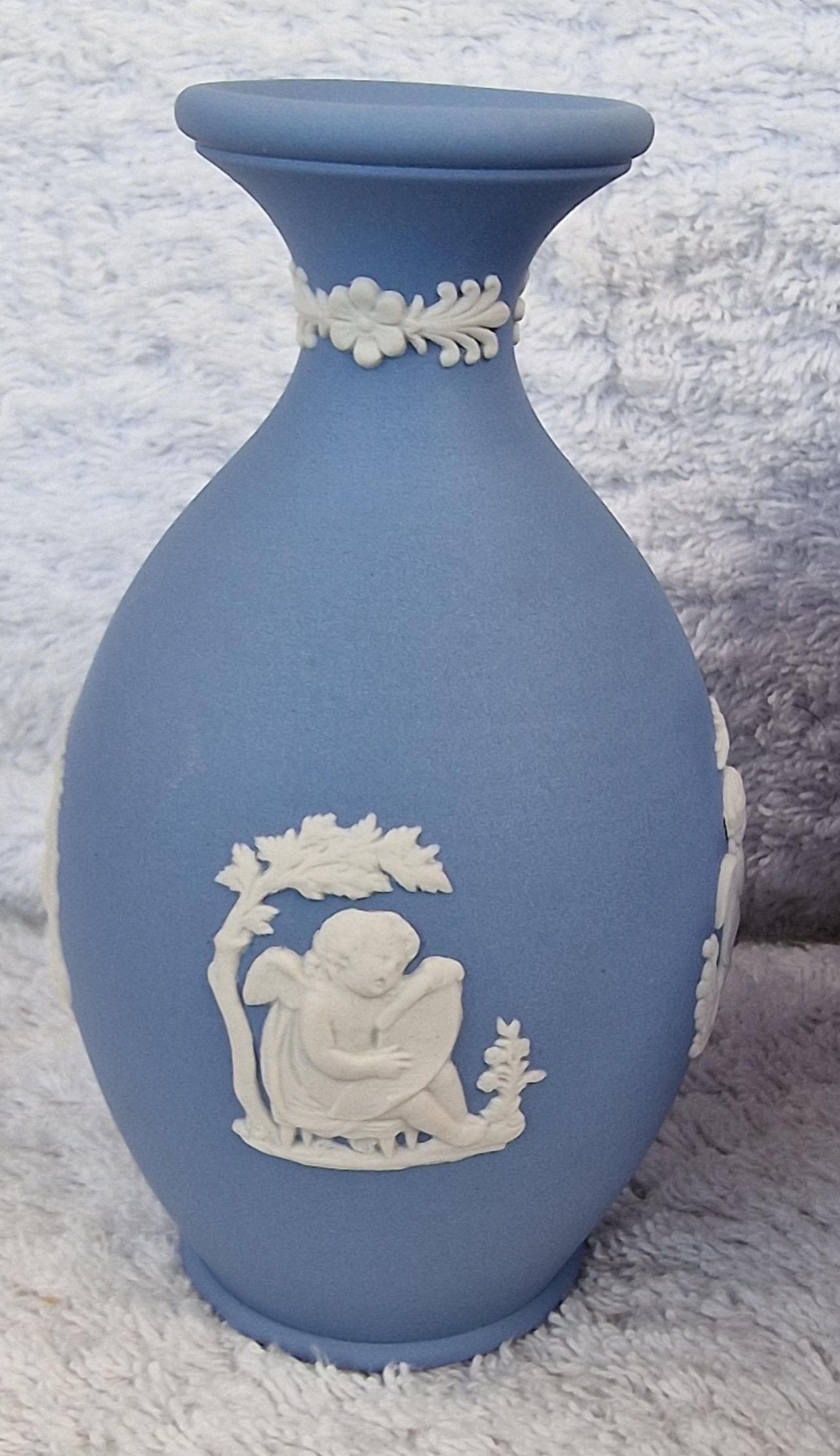 ヴィンテージ ウェッジウッド ジャスパーウェア 花瓶 - 4種類 - Etsy 日本