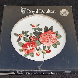 Royal Doulton Fine Bone China,  for Marie Curie Cancer Care,  Collectors Plate  -  Rhododendron