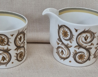 スージークーパー イエローノーズゲイ グレービーソースボート