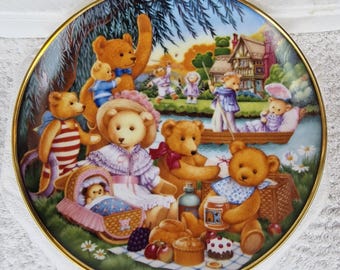 Limited Edition Teddy Bear Collectors Plates by Carol Lawson - 3
