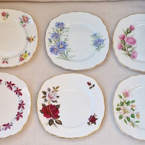 Sélection de 6 assiettes à thé ou soucoupes en porcelaine tendre anglaise Square Plates