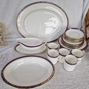 Vintage Wedgwood Bone China Abendessen und Tee Artikel - Marina R4425 - Wählen Sie aus dem Dropdown-Menü