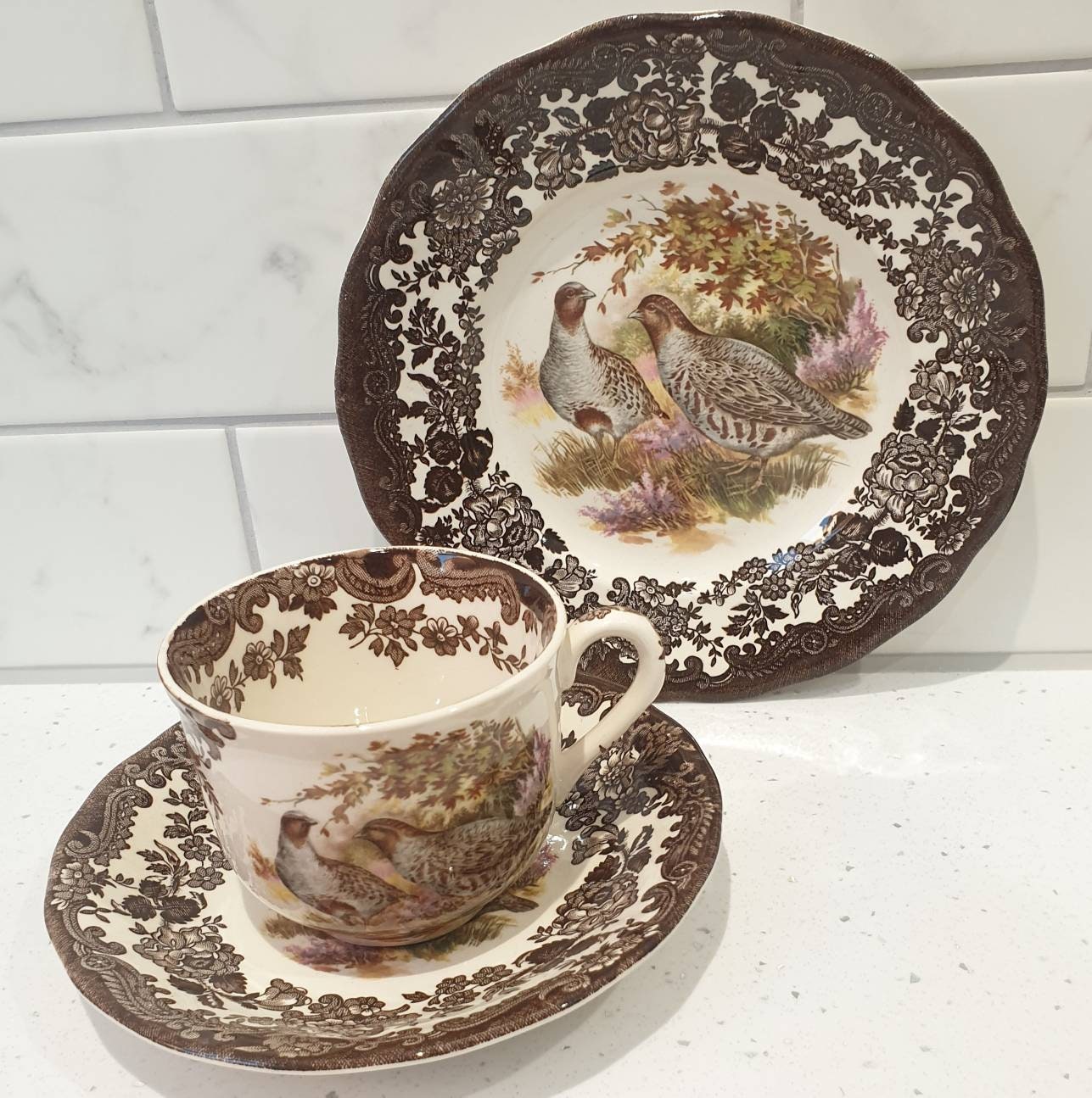 Kitchen & Dining Home & Living Charming Vintage Royal Worcester Game Series Teacups and Saucers