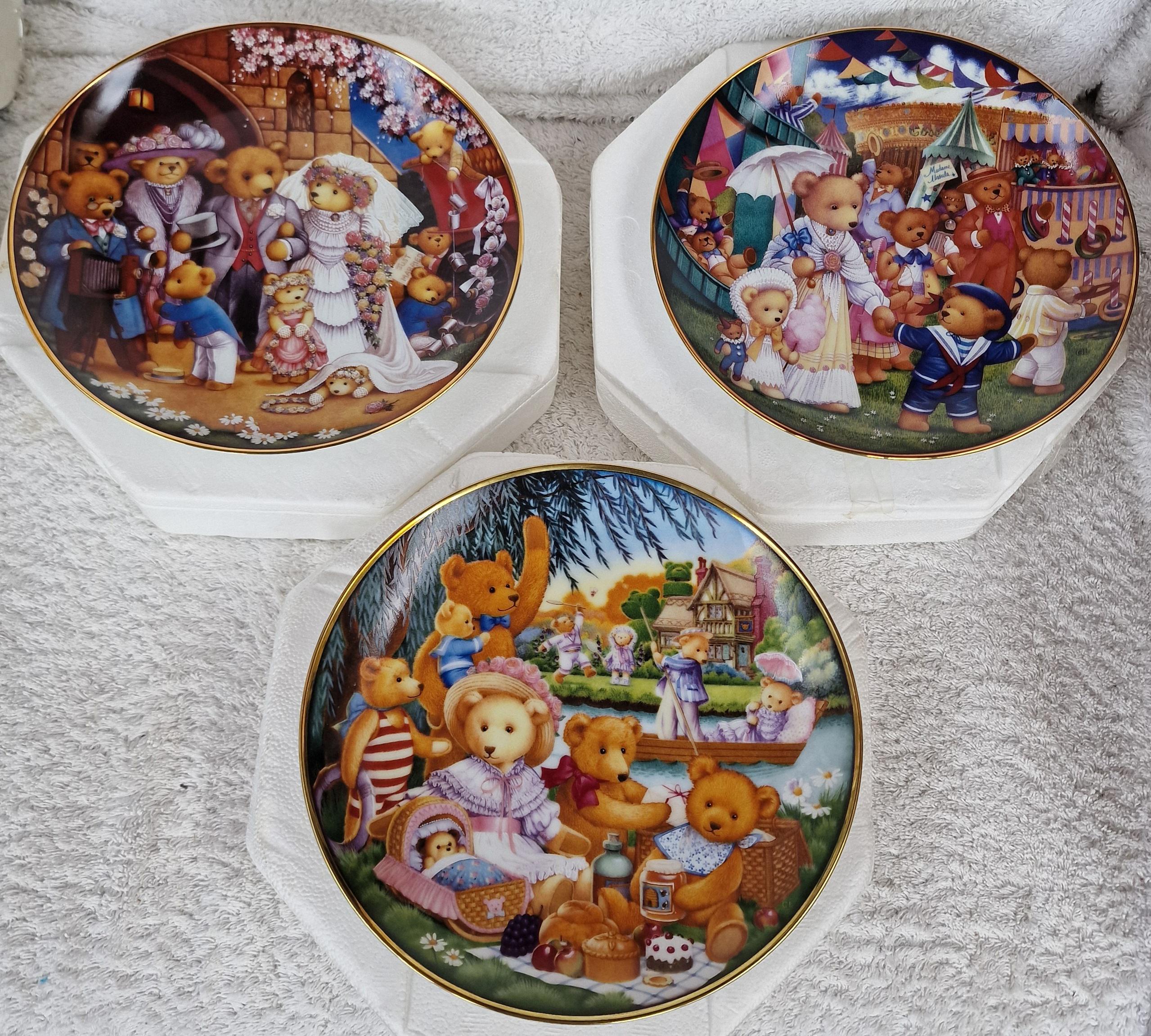 Limited Edition Teddy Bear Collectors Plates by Carol Lawson - 3