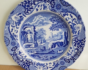 Dinner Plate from Spode in the Blue Italian pattern.