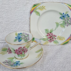 Art DecoTrio pintado a mano de porcelana de Grosvenor de Jackson & Gosling, Arco iris