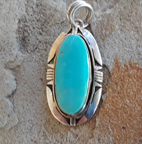 Robins Egg blue Turquoise Vintage pendant made by… - image 5