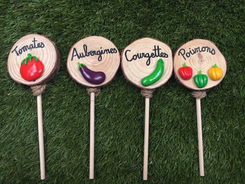 Rondin de bois avec légumes/fruits en fimo pour votre jardin VENDU À LUNITÉ sur commande image 6