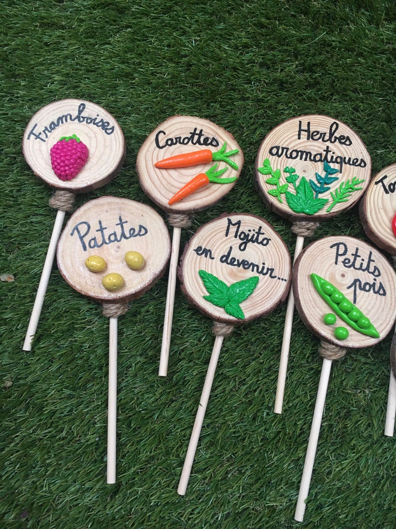 Rondin de bois avec légumes/fruits en fimo pour votre jardin VENDU À LUNITÉ sur commande image 4