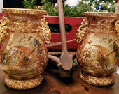 antique Satsuma Meiji Japanese pair of vases rare hand painted design