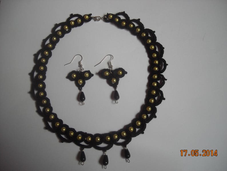 necklace lace earrings frrivolite Set