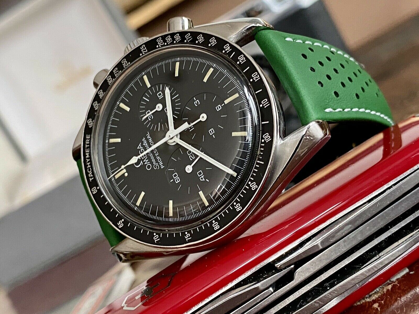 omega speedmaster 1993