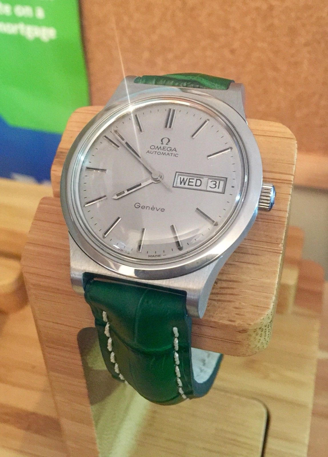 omega 1022