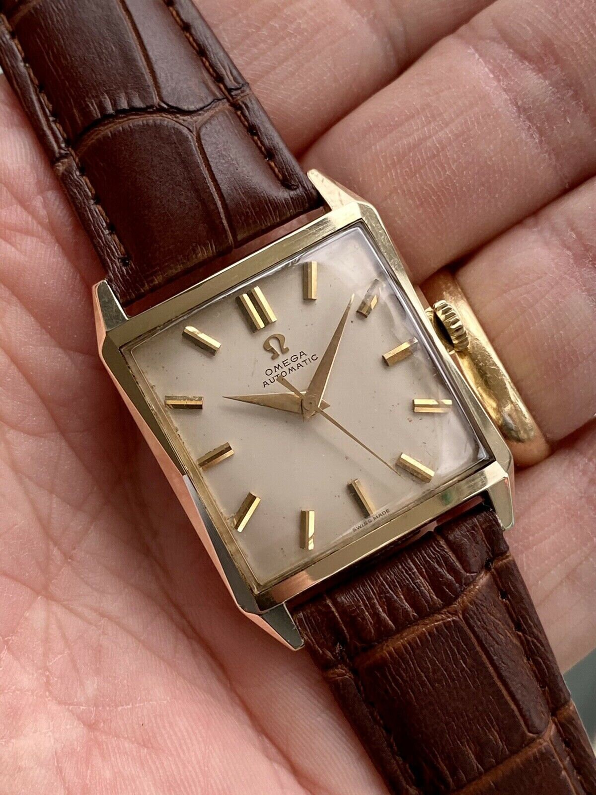 Omega Square Dial Solid 14K Yellow Gold Vintage Mens ...
