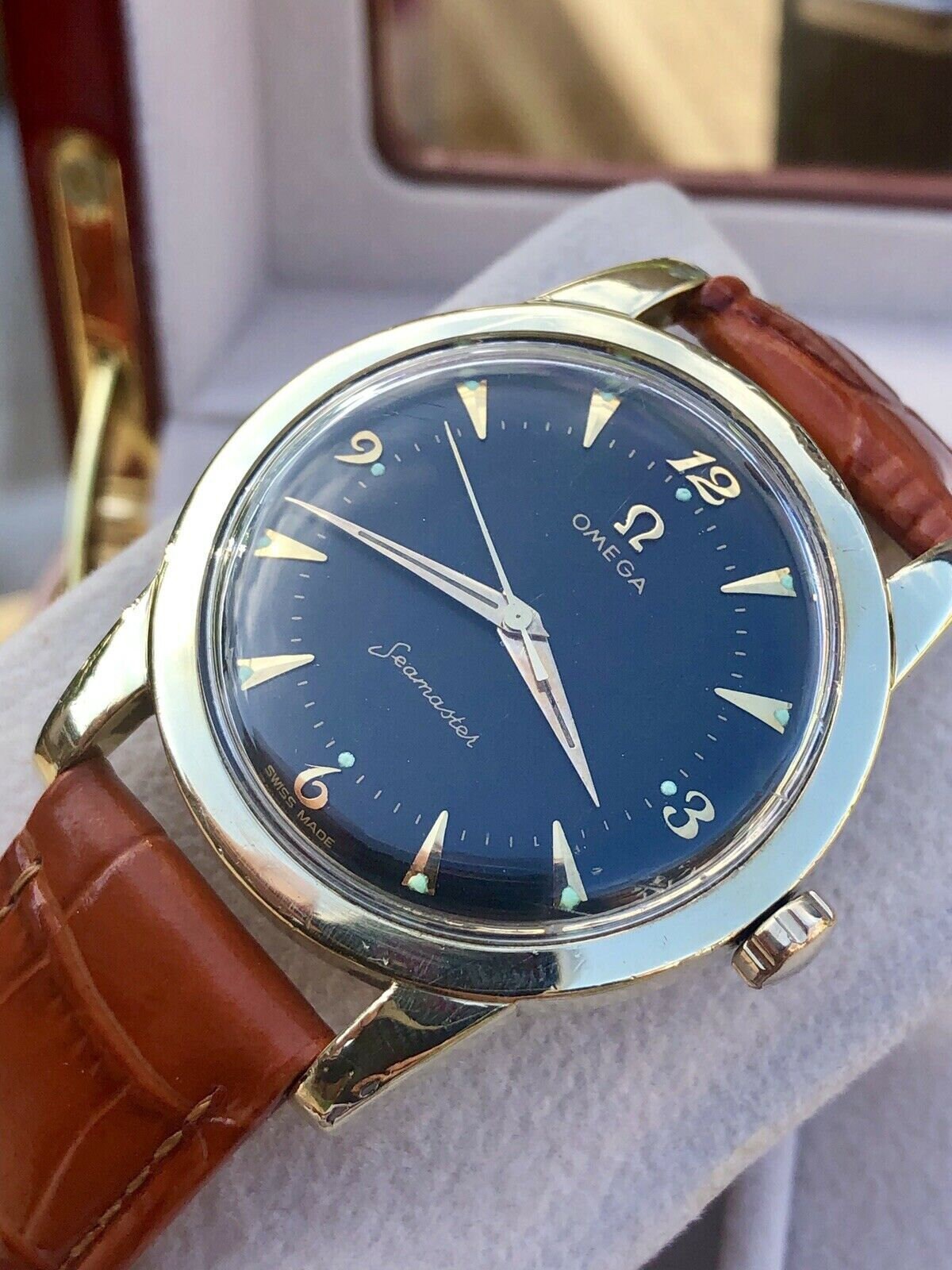 omega-seamaster-1952-automatic-black-dial-gold-2577-14-sc-vintage-mens