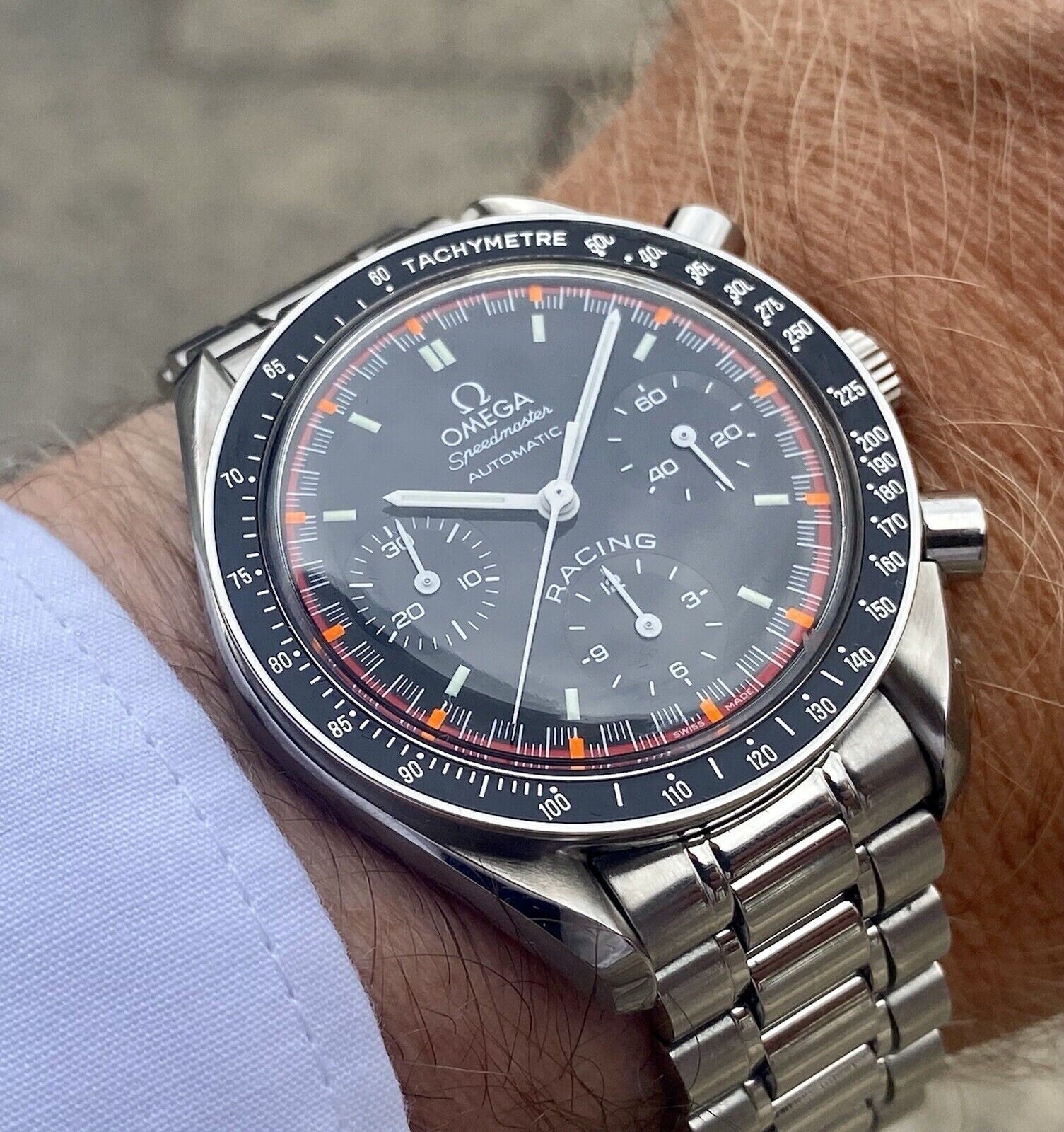 speedmaster racing dial