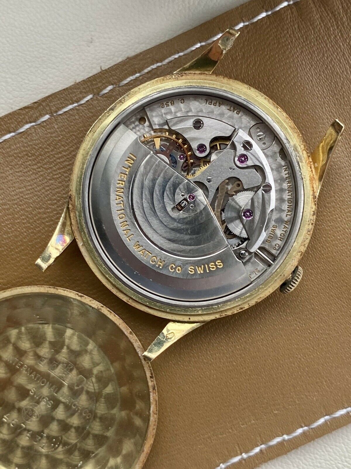 International Watch Company IWC 18K Solid Yellow Gold Vintage Men Automatic watch