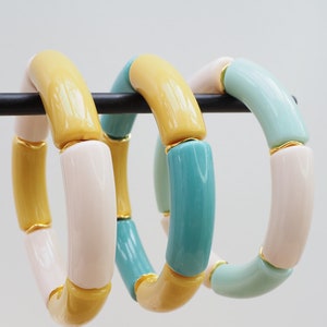Bracelet jonc bicolore MAELLE / grosses perles tubes en résine acrylique incurvées image 4