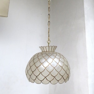 Plafonnier, années 60, nacre, capiz, coquillage, laiton