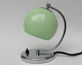 Lampe de chevet Art Déco, chromée, abat-jour vert clair