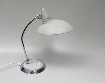 Lampe de bureau, années 50, laque rétractable gris clair, chromée