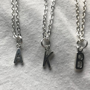 Alphabet Single Letter collar & pendent / emo gótico moda rock tatuaje