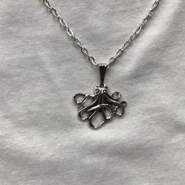 Octopus silver necklace & pendent | emo goth cool fashion rock tattoo