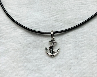 Collier ras du cou et pendentif en corde d'ancre | emo goth cool la mode rock tatouage mer navire