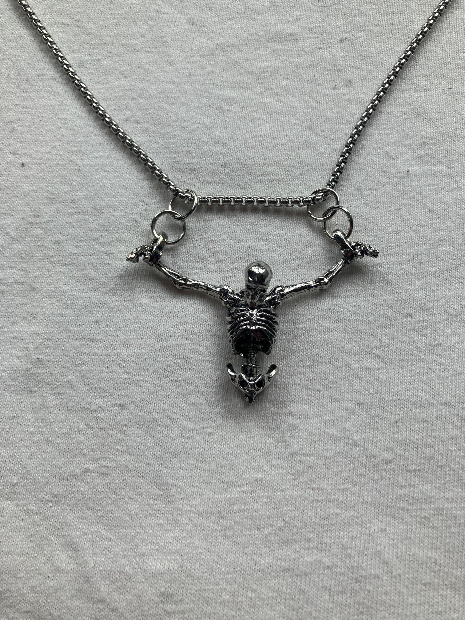 Collana con ciondolo teschio gotico vintage per uomo donna
