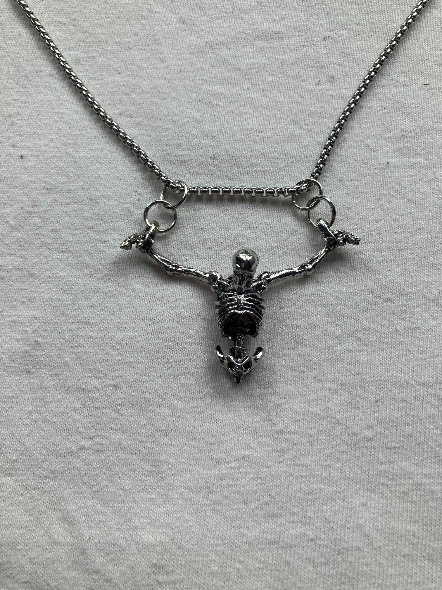 Gothic skeleton black beaded necklace N3338