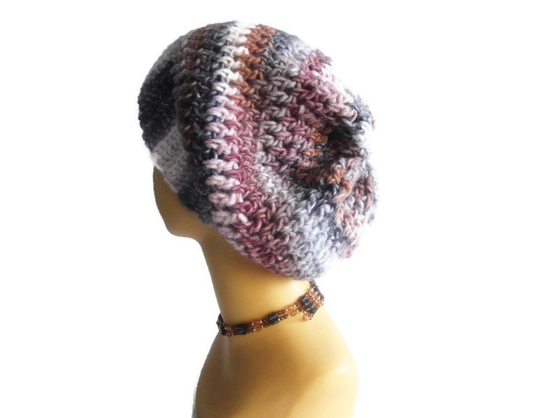 Boreal woman/'s bonnet
