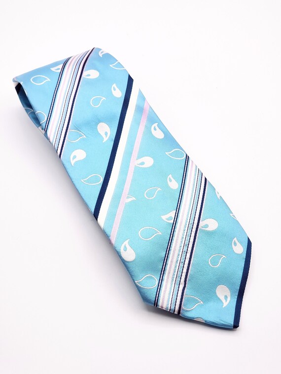Turquoise Venetian Stripe Necktie Turquoise Venetian Stripe Necktie