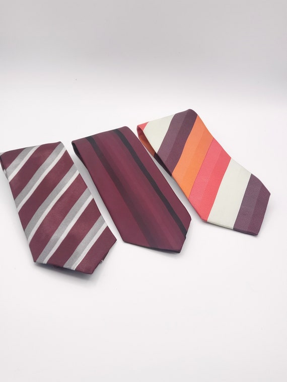 Vintage ties - striped tie - men's gift - Valentine's Day - birthday