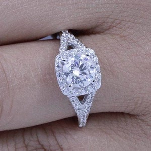 925 Sterling Silver Square Halo CZ Engagement Ring Band Half Sizes Available Women's Size 3-12 SS046