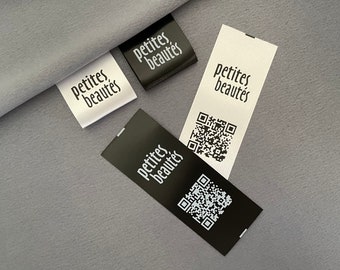Anpassade QR-kodsetiketter i mjuk satin, svarta eller vita trendiga sömnadsetiketter
