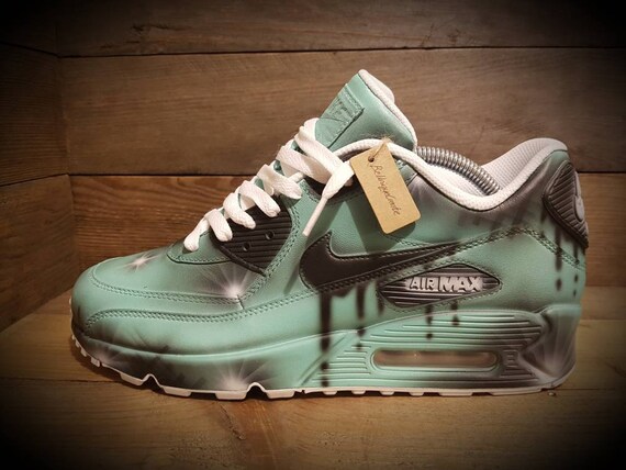 air max 90 dripping paint