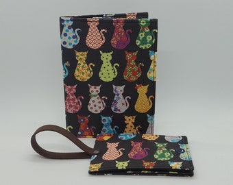 Set de viaje con diseño de gatos florales: funda para pasaporte y etiqueta para equipaje – Accesorios de viaje de algodón