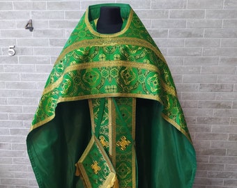 Green Russian style vestments in brocade - Priest vestments - Clothes for priests - Liturgical vestments - Liturgical garments