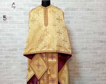 Greek style vestment in brocade - Priest vestment - Clothes for priests - Liturgical vestments - Liturgical garments