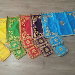 Élégantes couvertures de calice brodées en gabardine/satin/velours - Ensemble de voile Aer et calice - Couvertures de calice