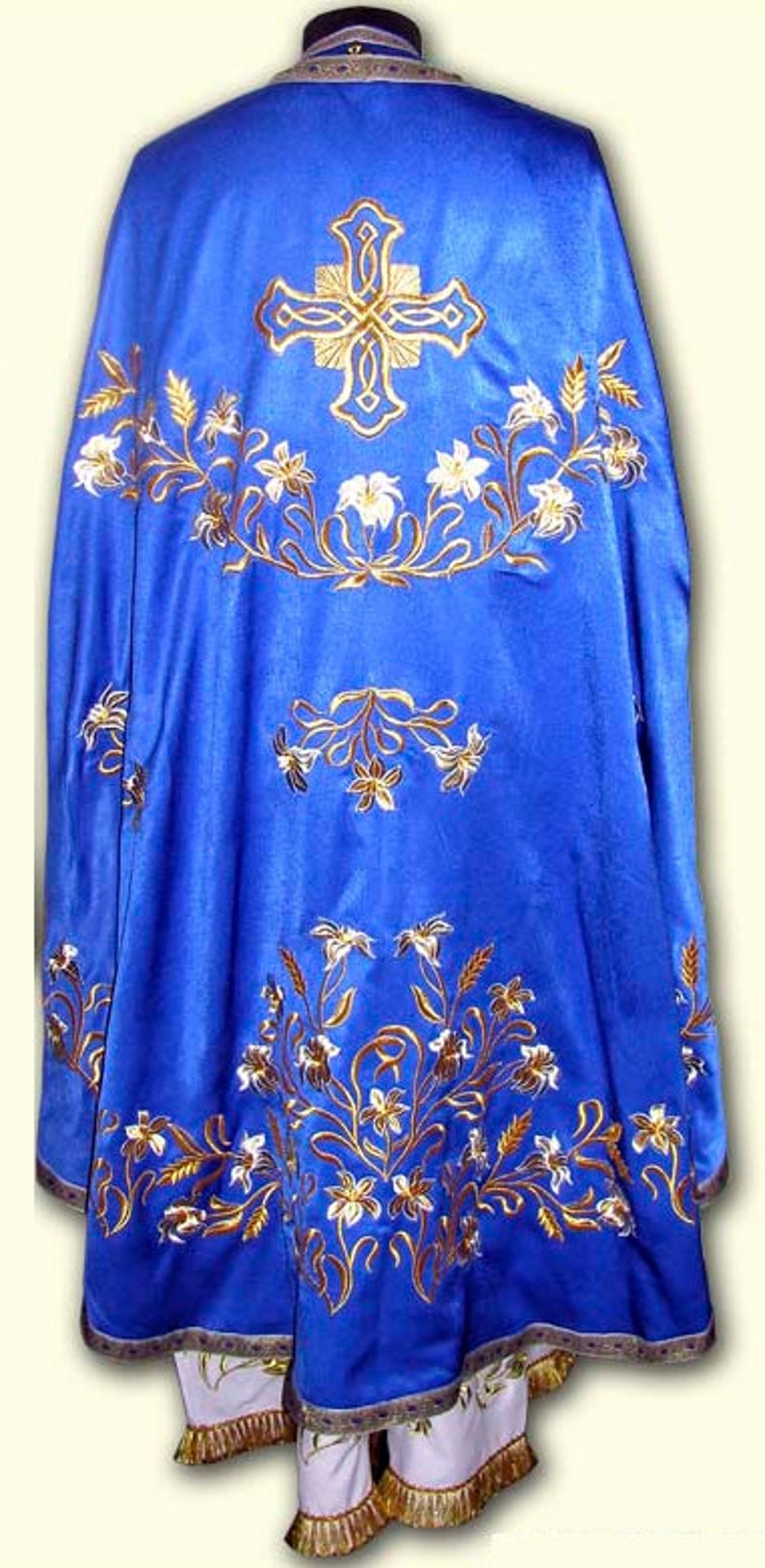 Priest vestment Priest robes Clothes for priests sacred | Etsy